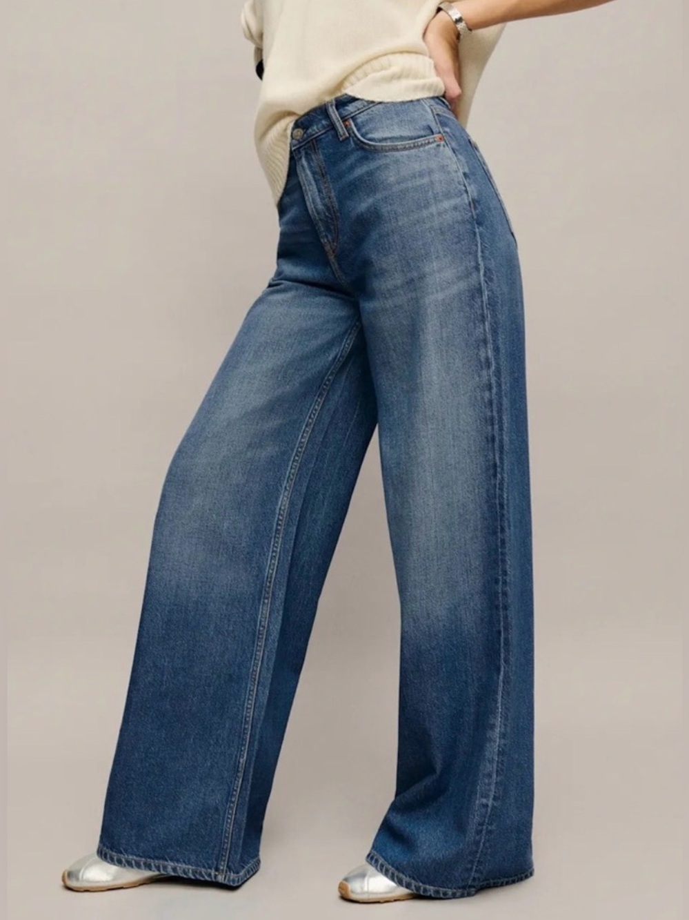 Reformation Rui Lived-In Wide Leg Baggy Jeans / Peck Wash / Size 26